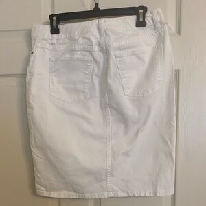 Talbots White Pencil Skirt